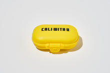 Load image into Gallery viewer, CALIWITHU Pill Case (캘리윗유 약통)
